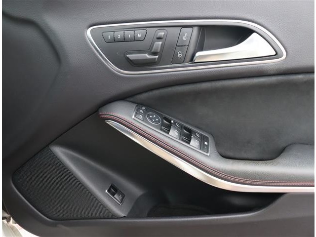 メルセデスベンツ ＣＬＡシューティングブレーク ＣＬＡ１８０　スポーツ H27年 (関東) 99