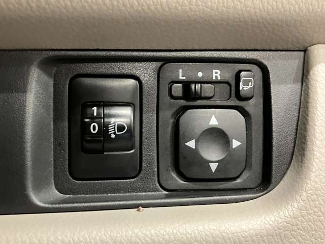 日産 デイズ ６６０ Ｘ ４ＷＤ H25年 (北海道) 99