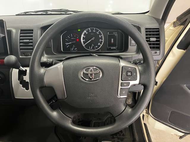 トヨタ ハイエースバン ２．８ ＤＸ ロング ディーゼルターボ ４ＷＤ R5年 (北海道) 99