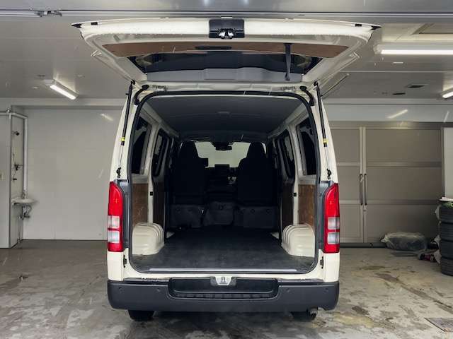 トヨタ ハイエースバン ２．８ ＤＸ ロング ディーゼルターボ ４ＷＤ R5年 (北海道) 99