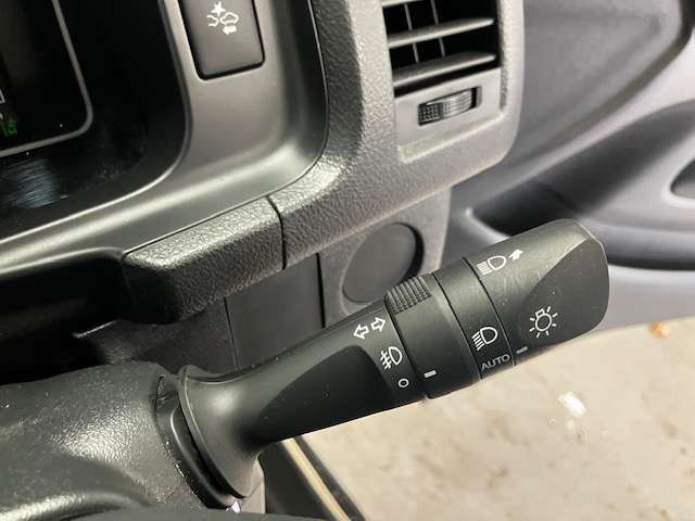 トヨタ ハイエースバン ２．８ ＤＸ ロング ディーゼルターボ ４ＷＤ R5年 (北海道) 99