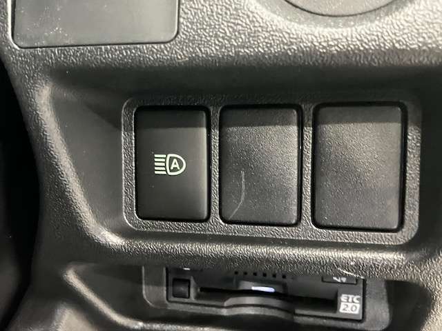 トヨタ ハイエースバン ２．８ ＤＸ ロング ディーゼルターボ ４ＷＤ R5年 (北海道) 99