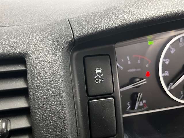 トヨタ ハイエースバン ２．８ ＤＸ ロング ディーゼルターボ ４ＷＤ R5年 (北海道) 99