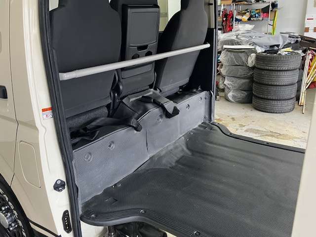 トヨタ ハイエースバン ２．８ ＤＸ ロング ディーゼルターボ ４ＷＤ R5年 (北海道) 99