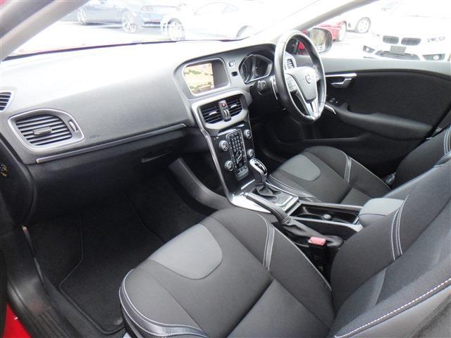 ボルボ Ｖ４０ Ｄ４ モメンタム ディーゼルターボ H29年 (東北) 99