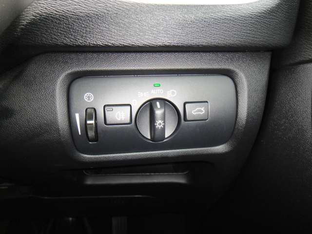 ボルボ Ｖ４０ Ｄ４ モメンタム ディーゼルターボ H29年 (東北) 99