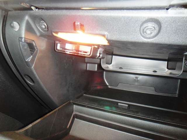 ボルボ Ｖ４０ Ｄ４ モメンタム ディーゼルターボ H29年 (東北) 99