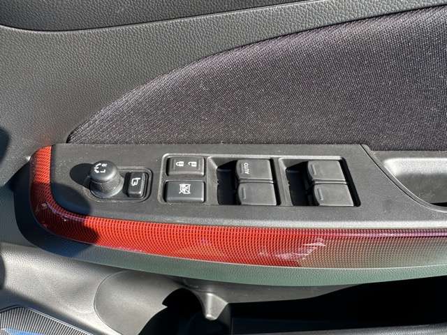 スズキ スイフト スポーツ １．４ スズキセーフティサポート非装着車 R5年 (東海) 99