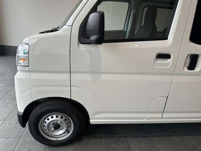 ダイハツ ハイゼットカーゴ ６６０ デラックス R6年 (近畿) 99