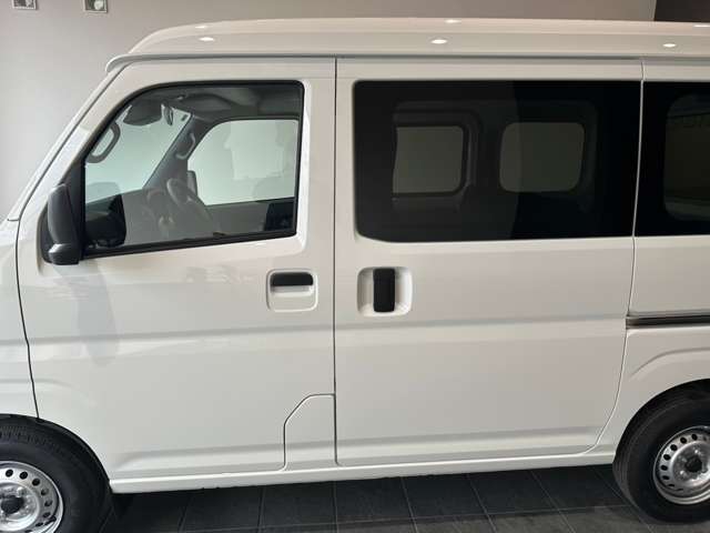 ダイハツ ハイゼットカーゴ ６６０ デラックス R6年 (近畿) 99