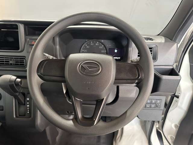 ダイハツ ハイゼットカーゴ ６６０ デラックス R6年 (近畿) 99