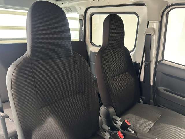 ダイハツ ハイゼットカーゴ ６６０ デラックス R6年 (近畿) 99