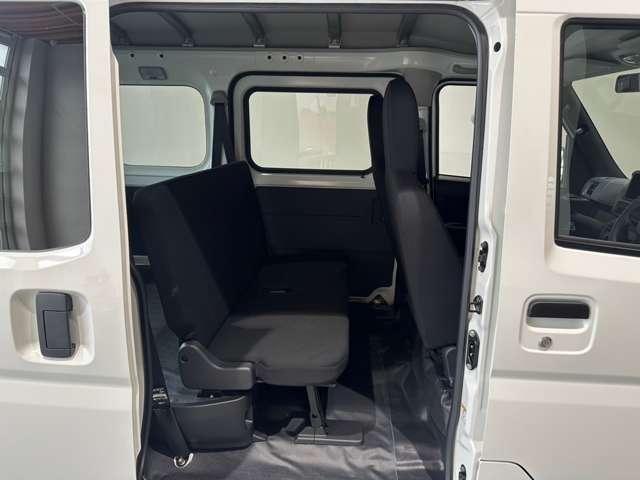 ダイハツ ハイゼットカーゴ ６６０ デラックス R6年 (近畿) 99