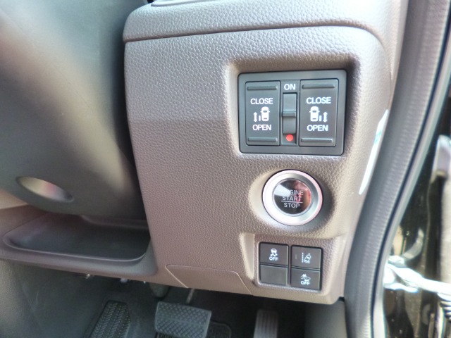 ホンダ Ｎ　ＢＯＸ ６６０ Ｇ Ｌ ホンダセンシング カッパーブラウンスタイル R1年 (東北) 99