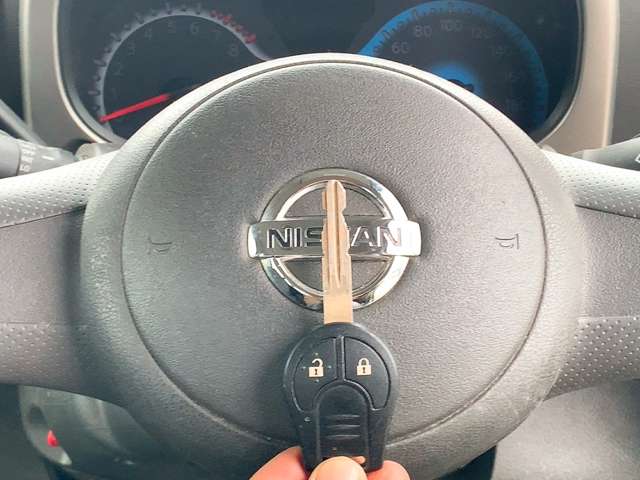 日産 キューブ １．５ １５Ｓ H21年 (九州・沖縄) 99