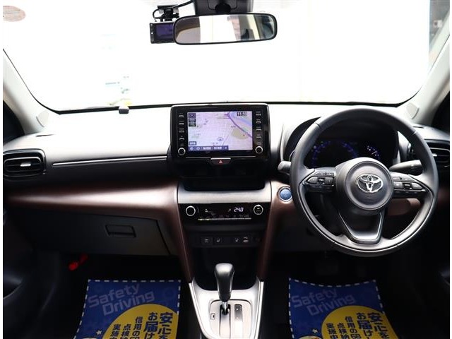 トヨタ ヤリスクロス　ハイブリッド １．５ ハイブリッド Ｚ R3年 (関東) 99