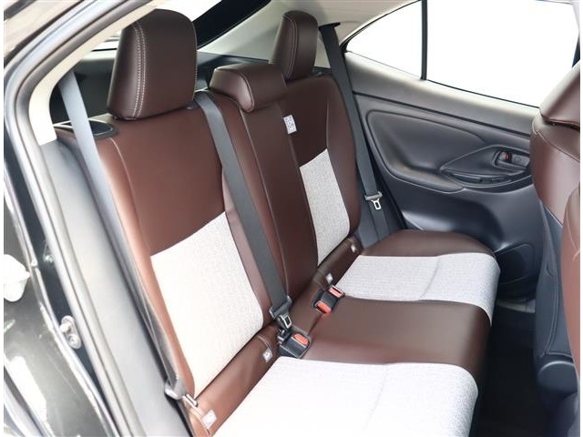 トヨタ ヤリスクロス　ハイブリッド １．５ ハイブリッド Ｚ R3年 (関東) 99