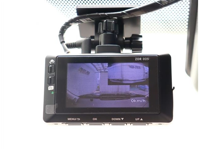 トヨタ ヤリスクロス　ハイブリッド １．５ ハイブリッド Ｚ R3年 (関東) 99