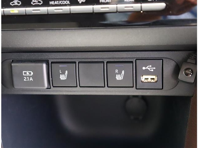 トヨタ ヤリスクロス　ハイブリッド １．５ ハイブリッド Ｚ R3年 (関東) 99