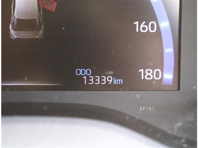 トヨタ ヤリスクロス　ハイブリッド １．５ ハイブリッド Ｚ R3年 (関東) 99