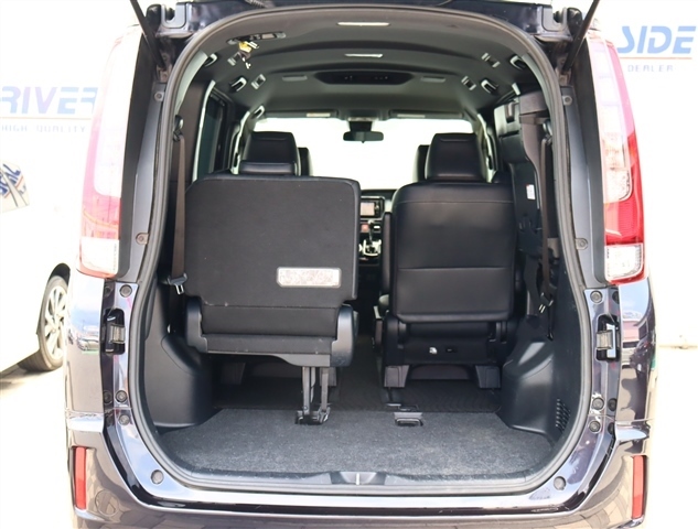 トヨタ エスクァイア ２．０ ＧＩ ブラック テーラード H29年 (関東) 99