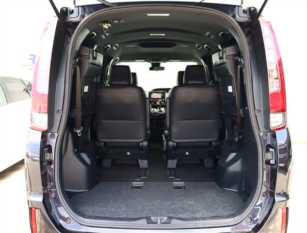 トヨタ エスクァイア ２．０ ＧＩ ブラック テーラード H29年 (関東) 99