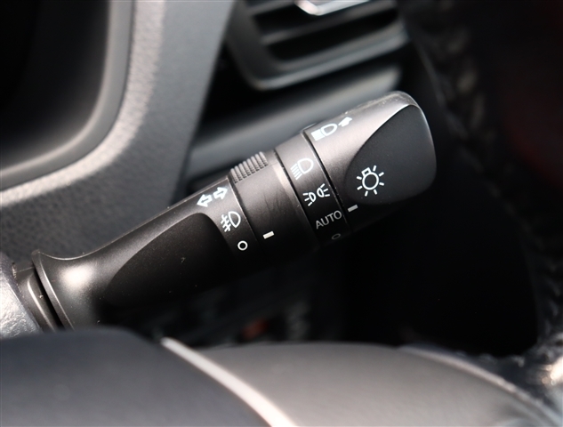 トヨタ エスクァイア ２．０ ＧＩ ブラック テーラード H29年 (関東) 99