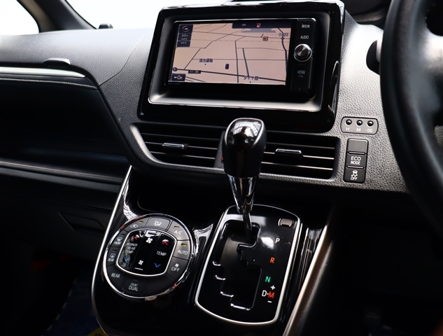 トヨタ エスクァイア ２．０ ＧＩ ブラック テーラード H29年 (関東) 99