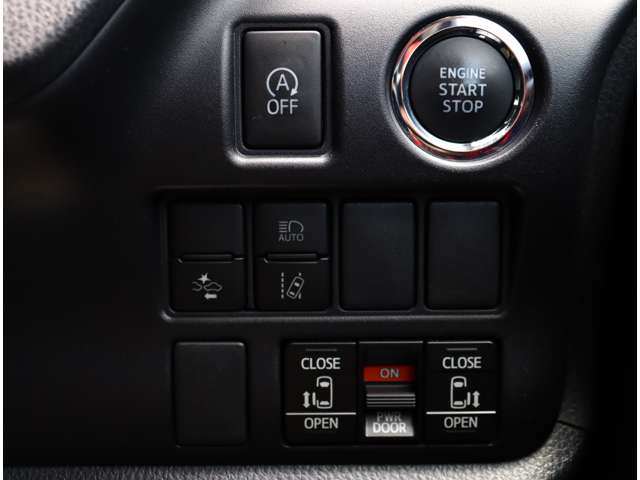 トヨタ エスクァイア ２．０ ＧＩ ブラック テーラード H29年 (関東) 99