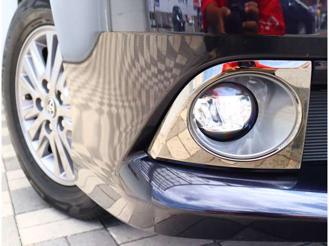 トヨタ エスクァイア ２．０ ＧＩ ブラック テーラード H29年 (関東) 99