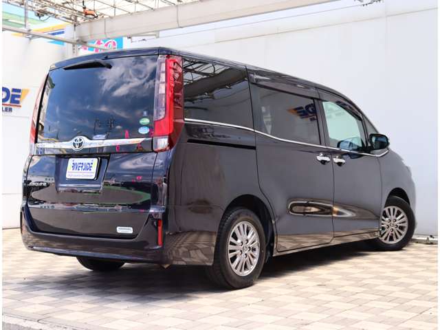 トヨタ エスクァイア ２．０ ＧＩ ブラック テーラード H29年 (関東) 99