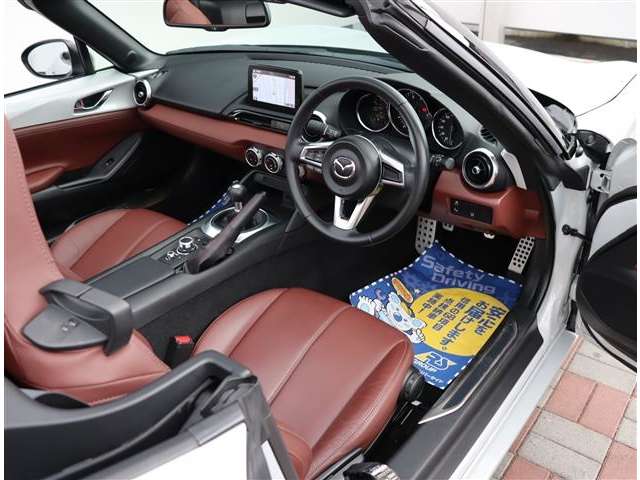 マツダ ロードスター １．５ レッド トップ H30年 (関東) 99