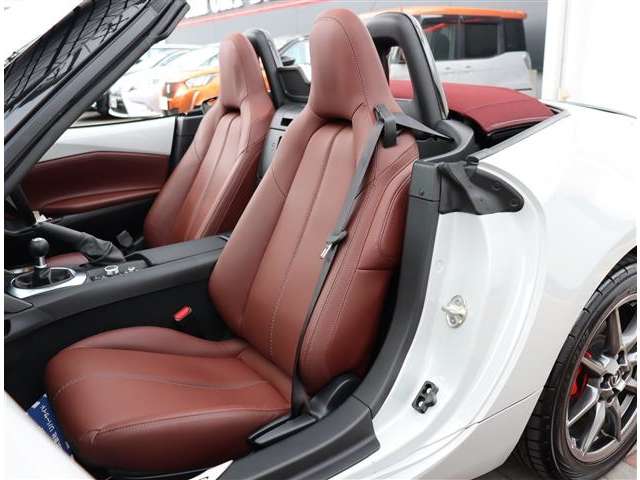 マツダ ロードスター １．５ レッド トップ H30年 (関東) 99