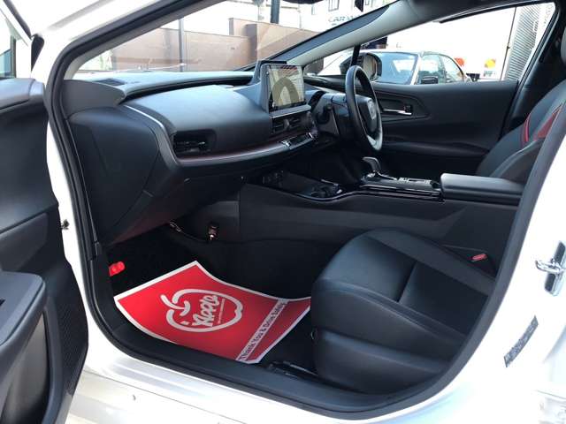 トヨタ プリウス ２．０ Ｚ R5年 (関東) 99