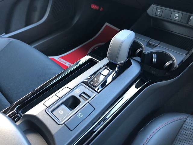 トヨタ プリウス ２．０ Ｚ R5年 (関東) 99