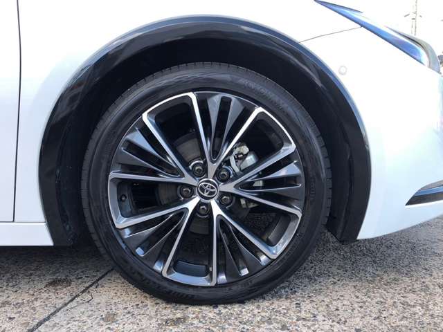 トヨタ プリウス ２．０ Ｚ R5年 (関東) 99