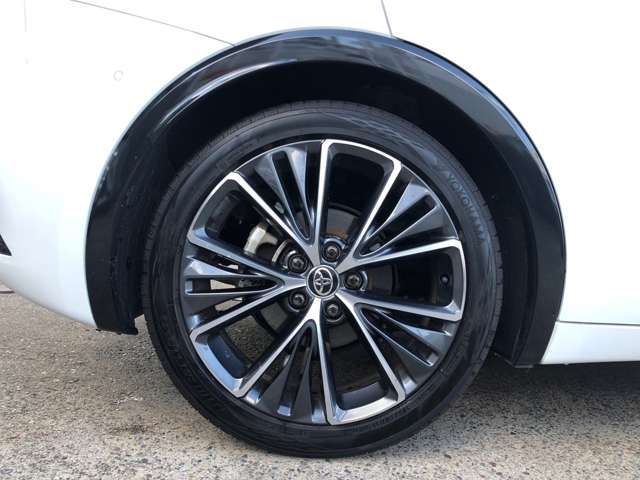 トヨタ プリウス ２．０ Ｚ R5年 (関東) 99