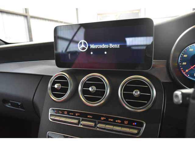 メルセデスベンツ Ｃクラスカブリオレ Ｃ１８０ スポーツ レザーエクスクルーシブパッケージ R1年 (関東) 99