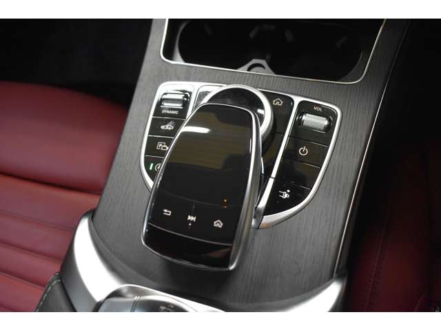 メルセデスベンツ Ｃクラスカブリオレ Ｃ１８０ スポーツ レザーエクスクルーシブパッケージ R1年 (関東) 99