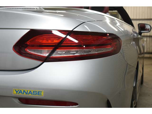 メルセデスベンツ Ｃクラスカブリオレ Ｃ１８０ スポーツ レザーエクスクルーシブパッケージ R1年 (関東) 99