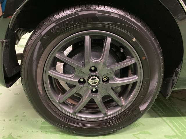 日産 ノート １．２ メダリスト Ｘ ＦＯＵＲ ブラックアロー ４ＷＤ H30年 (北海道) 99