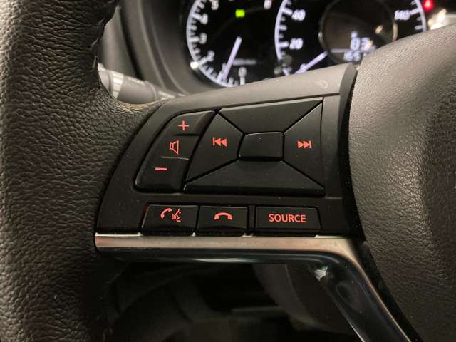 日産 ノート １．２ メダリスト Ｘ ＦＯＵＲ ブラックアロー ４ＷＤ H30年 (北海道) 99