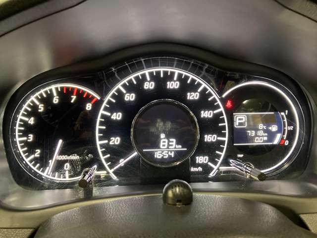 日産 ノート １．２ メダリスト Ｘ ＦＯＵＲ ブラックアロー ４ＷＤ H30年 (北海道) 99