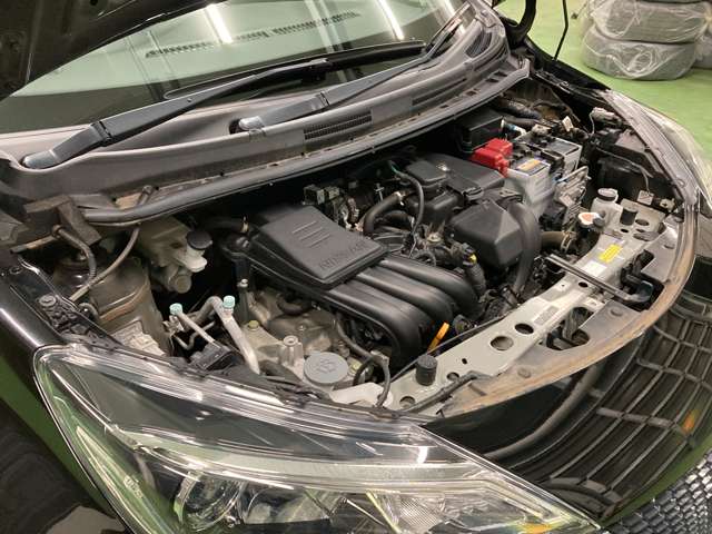 日産 ノート １．２ メダリスト Ｘ ＦＯＵＲ ブラックアロー ４ＷＤ H30年 (北海道) 99