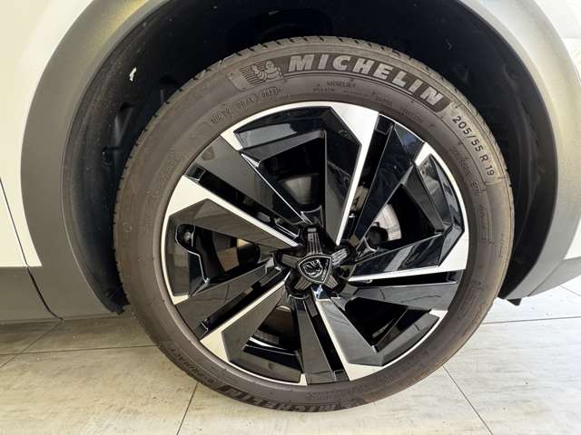 プジョー ４０８ アリュール R6年 (中国) 99