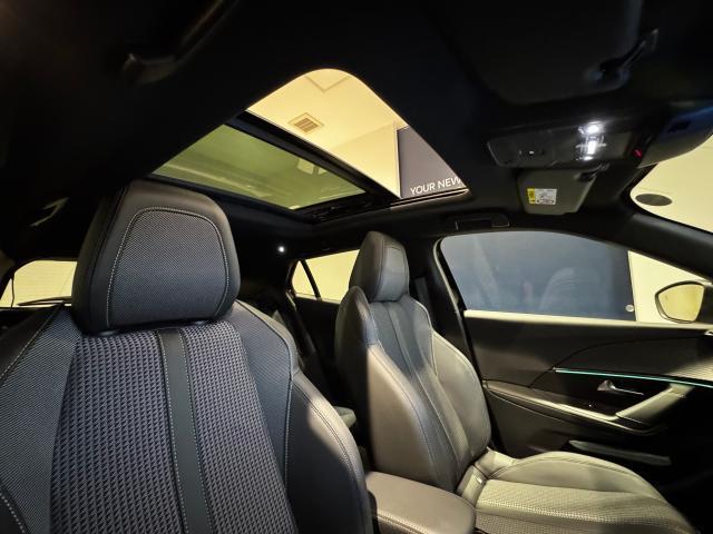 プジョー ｅ−２００８ ＧＴ R5年 (中国) 99