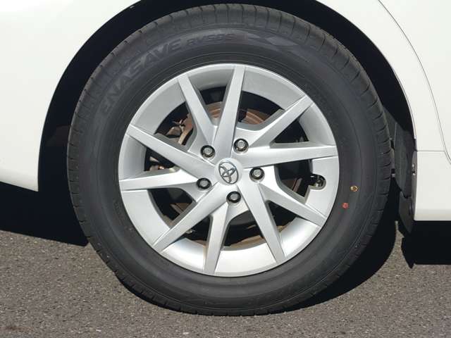 トヨタ プリウスΑ １．８ Ｇ H24年 (中国) 99