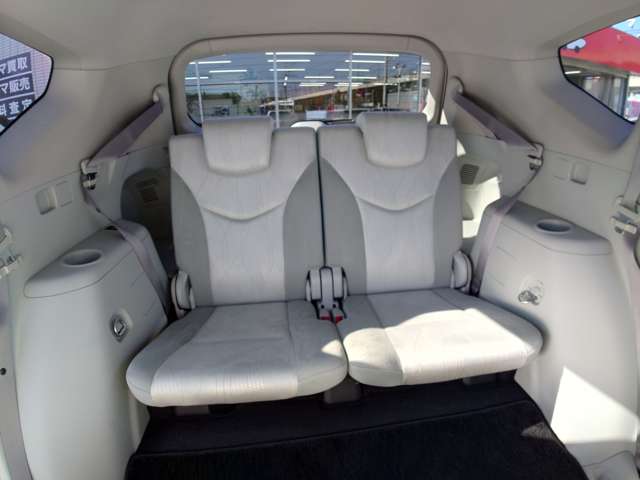 トヨタ プリウスΑ １．８ Ｇ H24年 (中国) 99