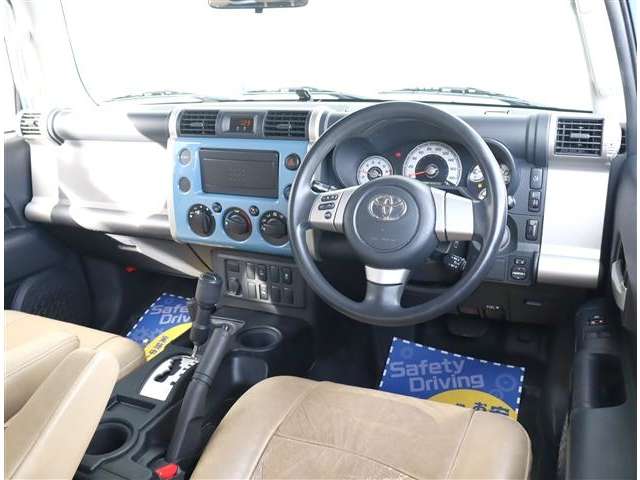 トヨタ ＦＪ　クルーザー ４．０ ４ＷＤ H27年 (関東) 99