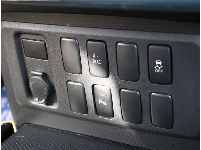 トヨタ ＦＪ　クルーザー ４．０ ４ＷＤ H27年 (関東) 99